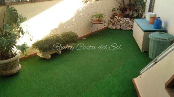 Townhouse in santangelo with panoramic sea views!